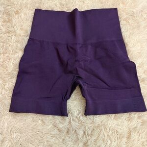 purple Set Active sculptflex shorts